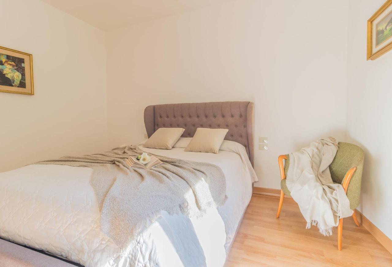 Casa Bobbie Apartment วาเรนนา ภายนอก รูปภาพ